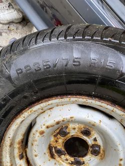 Wheel , rims ,15in , 235/75/15 prime Nell , Chevy , Toyota