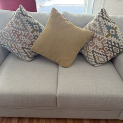 Beautiful Sofa For Sale 