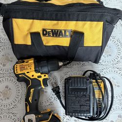Drill DeWALT 