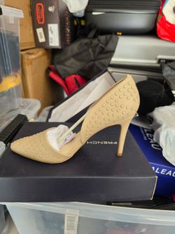 woman's shoes