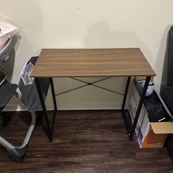 Computer Desk And Chair 