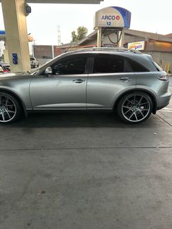 2004 Infiniti Fx45