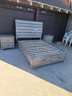 Queen Size Bed