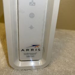 Arris Surfboard SB6141 Cable Modem – Fast – Clean – Easy Setup 