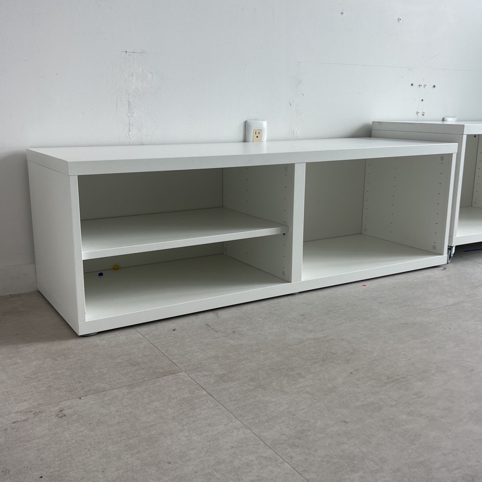 Shelf TODAY Pick Up 22 for Sale in Miami, FL OfferUp