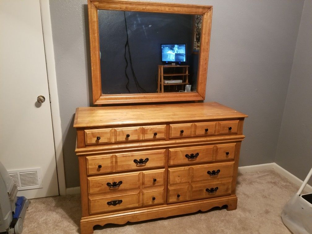 Dresser with mirror