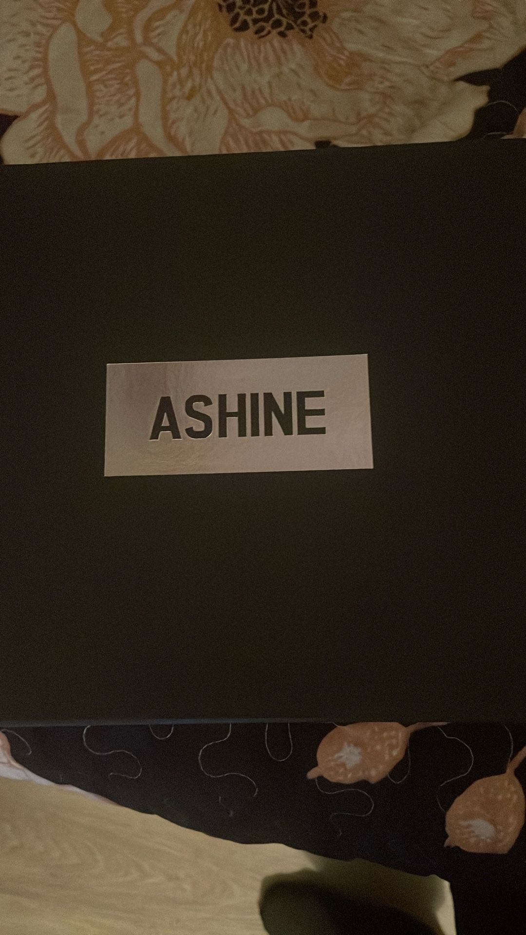ASHINE  (100% Human Hair)