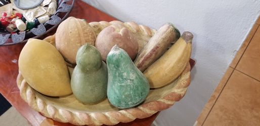 MEXICAN FRUIT Ceramic center piece! OBO