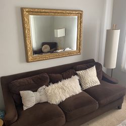 Furniture Set – Excellent Condition