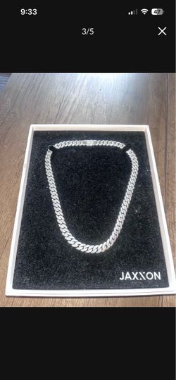 Jaxxon 10mm Iced out Cuban Link