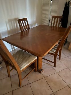 Dining room table