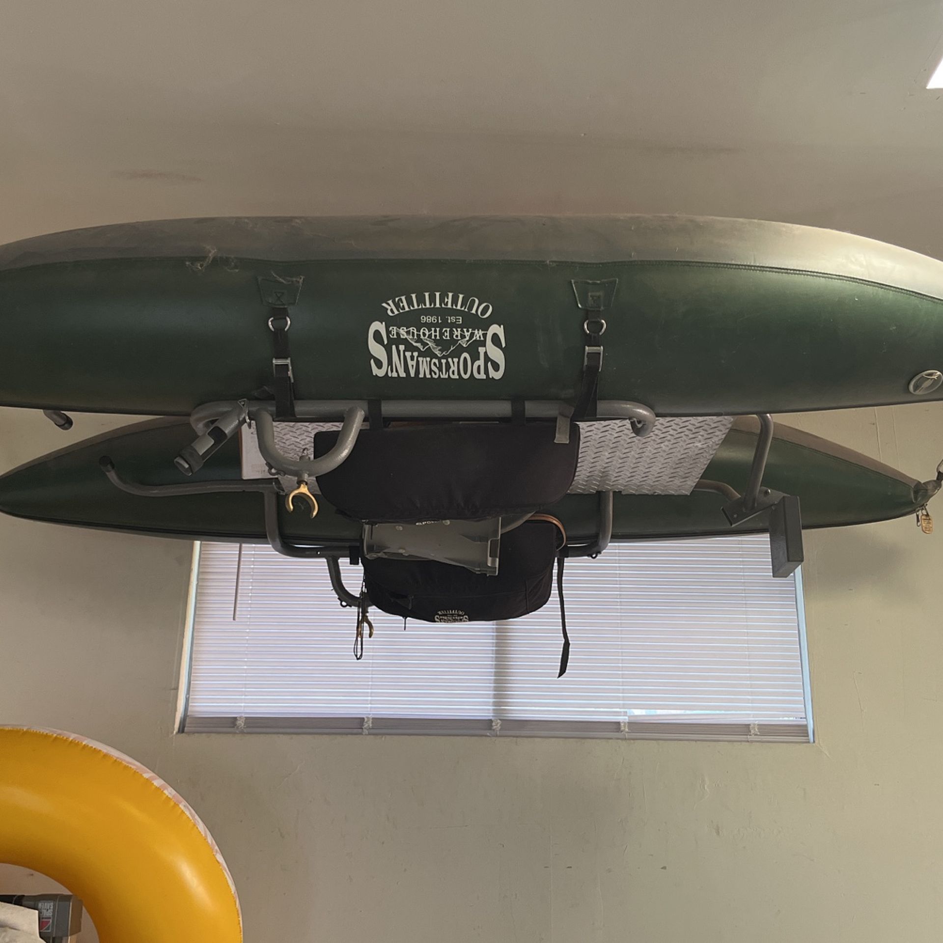 9’ Pontoon Boat