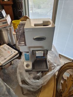 Cuisinart soft serve ice cream maker