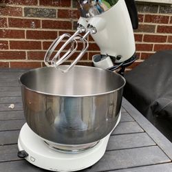 Sunbeam Mixmaster White Heritage Series Tabletop Kitchen Mixer