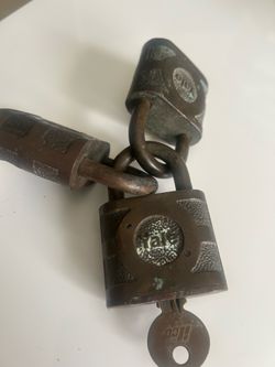 Early 1900s Yale locks, key opens all 3 locks