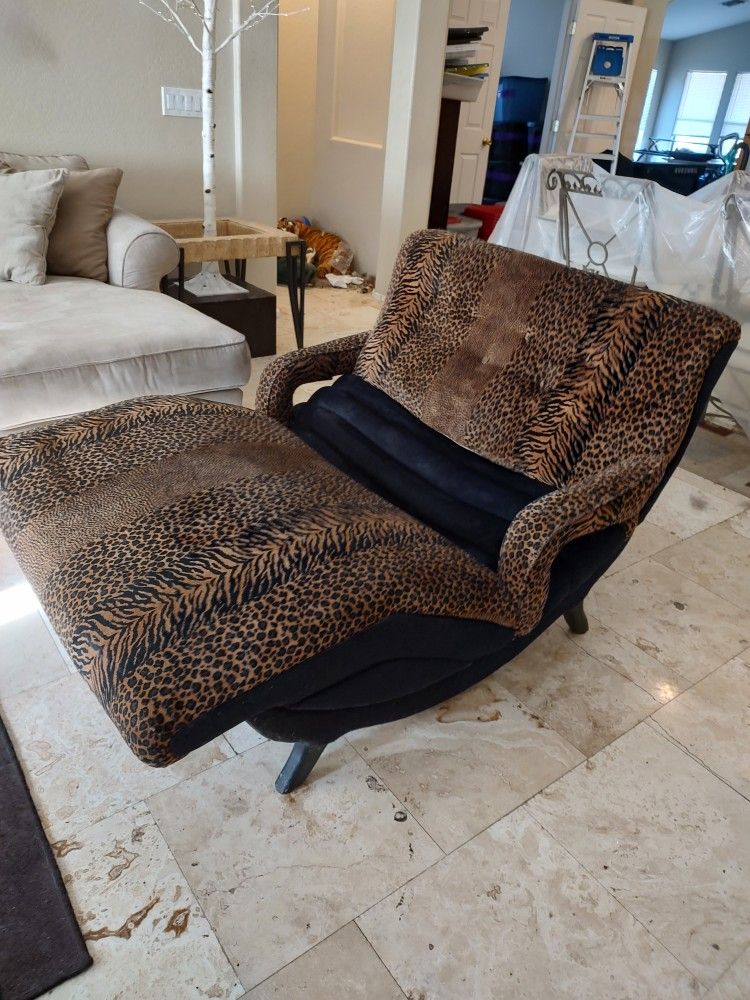 Vintage 1960s contour chair lounge Loveseat ELECTRIC  Animal Print