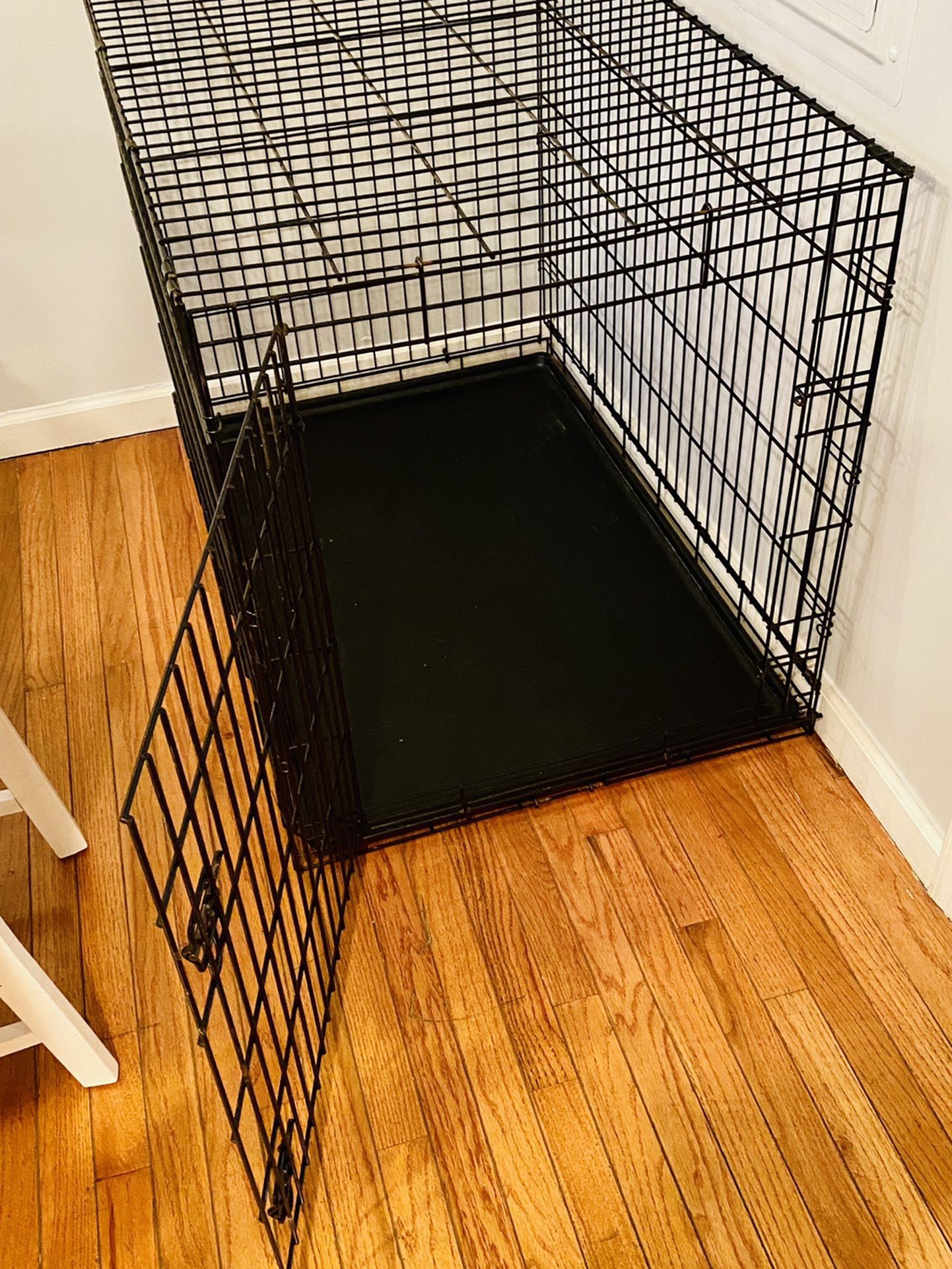 42 inch Dog Crate / Pet Kennel