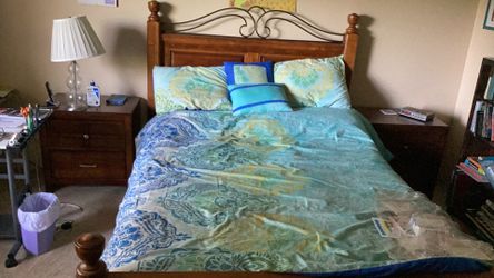 Adjustable bed