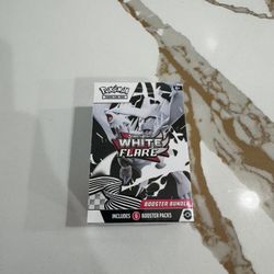 Pokemon White Flare Booster Bundle 
