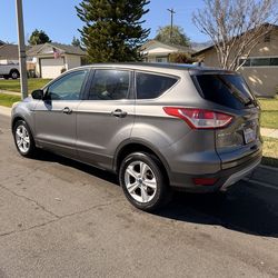 2014 Ford Eacape SE 154k Mi