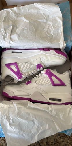 Jordan 4s