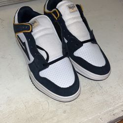 Lakai Modelo Skateboarding Shoe