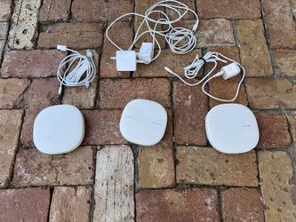 3 Samsung/Aeotec Smart hubs