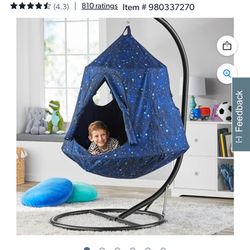 Hanging pod Chair