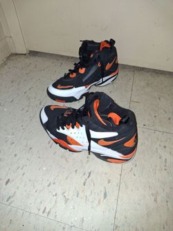 Nike shoes