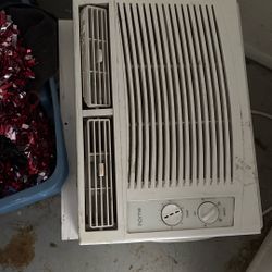 Window AC