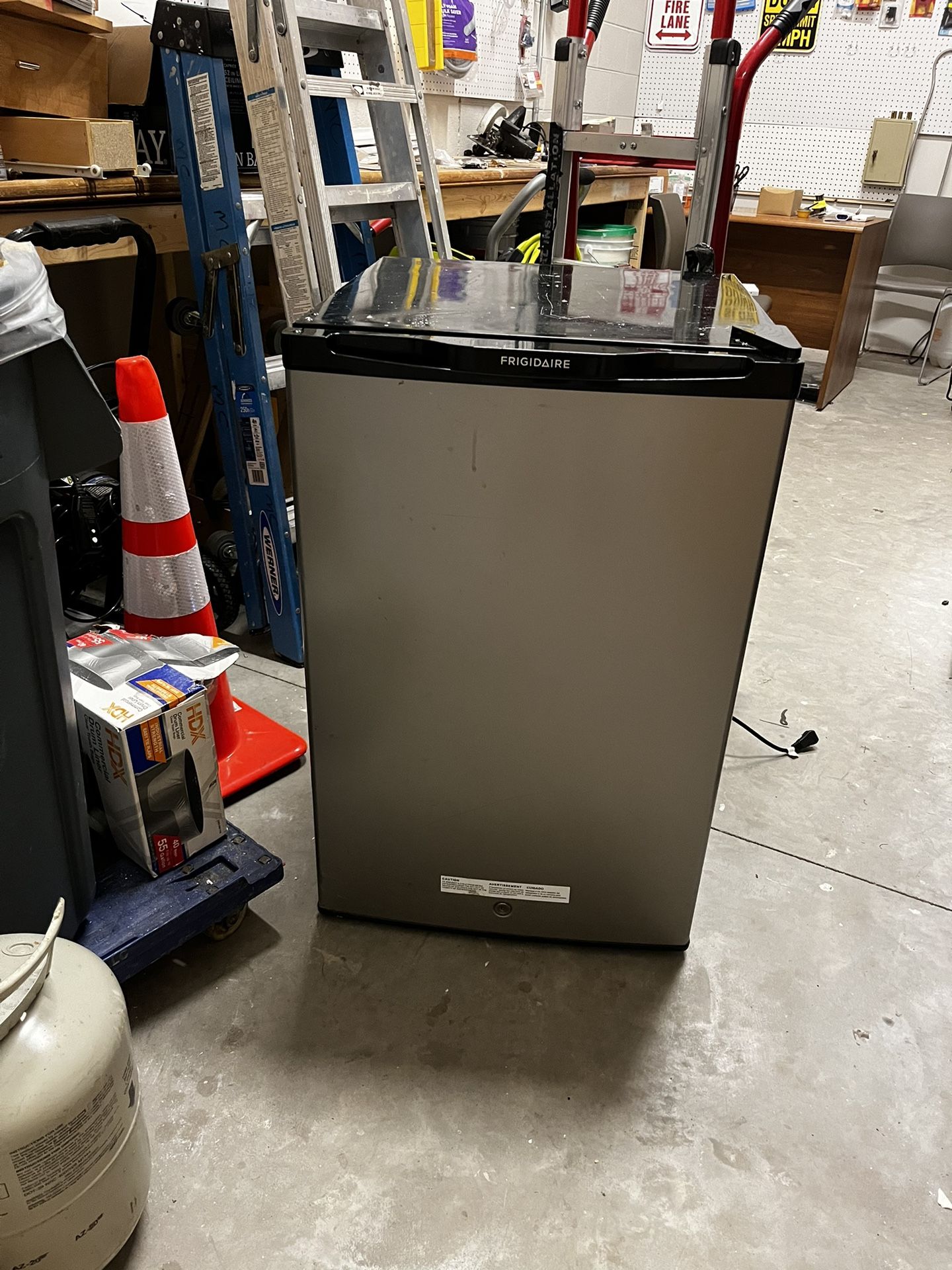 Mini Fridge
