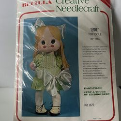 VTG Bucilla Creative Needlecraft "Jennie"  Toy Doll Kit #1677  22 in Tall NEW