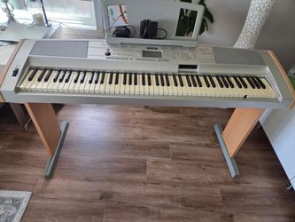 Yamaha DGX-500