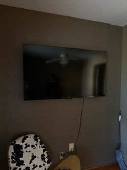 $75- 55 inch roku tv