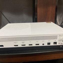  Xbox One S 