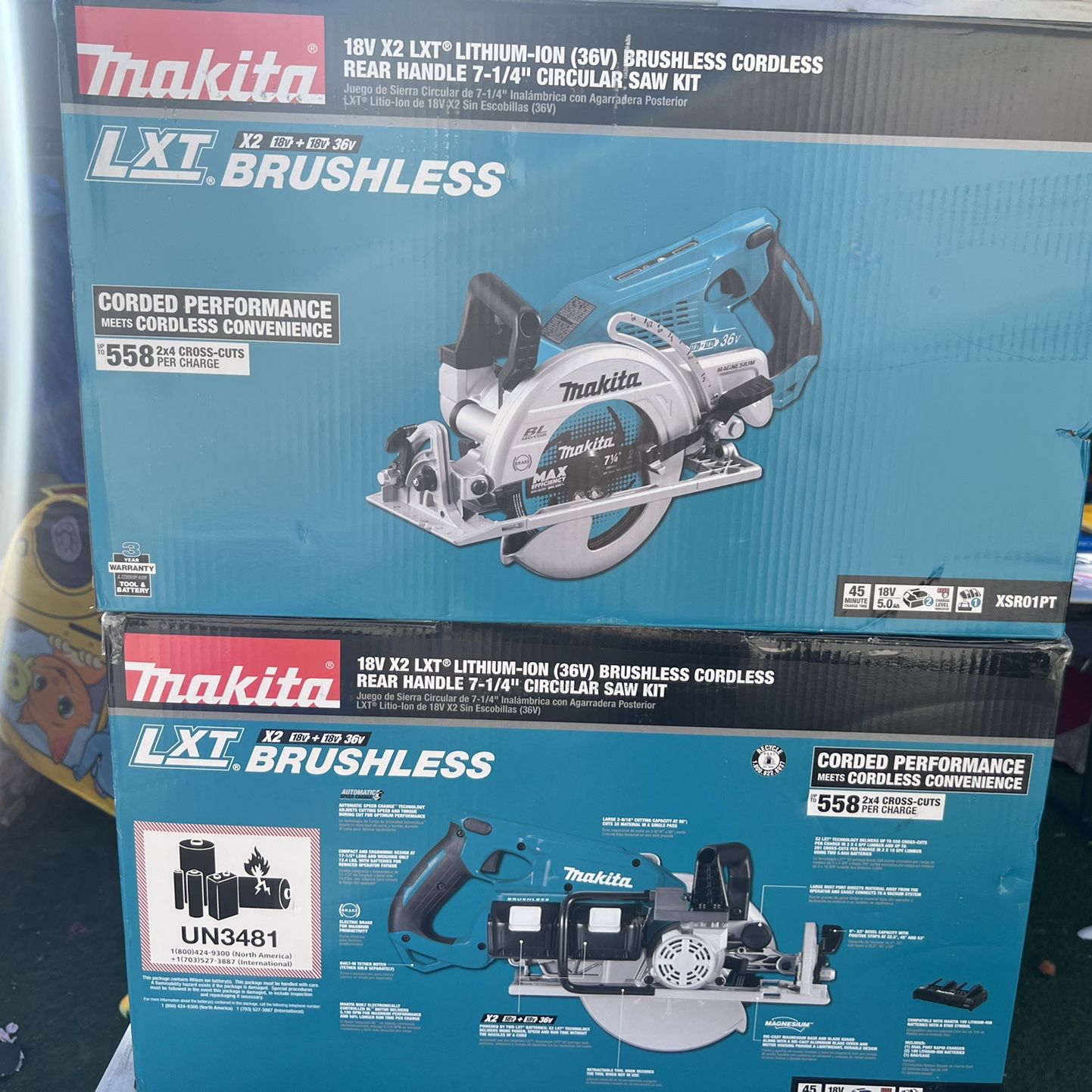 Makita 18-Volt X2 LXT 5.0Ah Lithium-Ion (36-Volt) Brushless Cordless Rear  Handle 7-1/4 in. Circular Saw Kit for Sale in Los Angeles, CA OfferUp