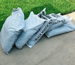 10 Cubic Feet of Black Mulch