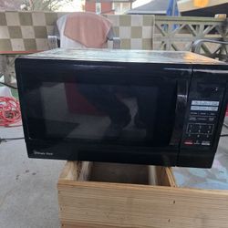 Magic Chef Microwave