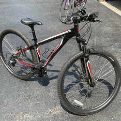 Specialized Brand Hybrid Bike Hard rock Shimano Altus S/15.5 24 Speed