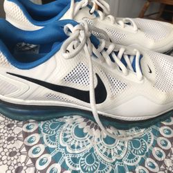 Men’s Shoes Size 11.5