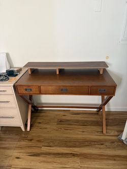 Writing desk