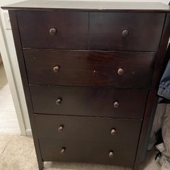 Dresser *Pending Pickup*