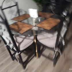Comedor Con 4 Sillas 