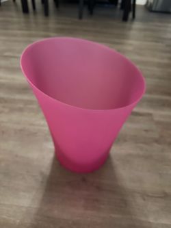 Small Trash Can - Pink