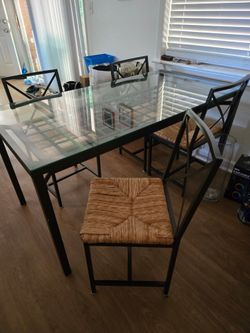 Kitchen table