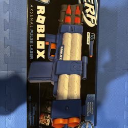 BRAND NEW ROBLOX ARSENAL NERF GUN + TOY CODE
