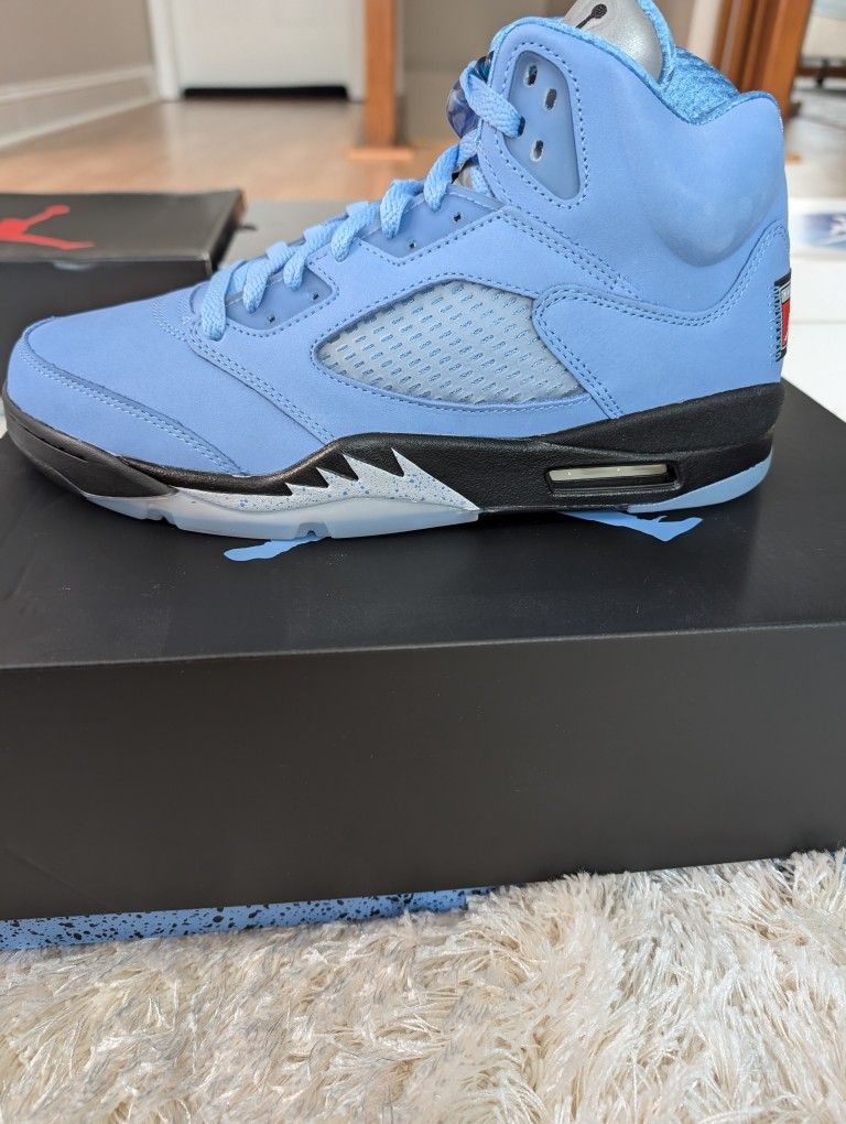 Jordan 5 Retro UNC University Blue