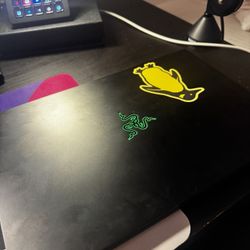 Razer Blade 15inch (2021 Intel i7)
