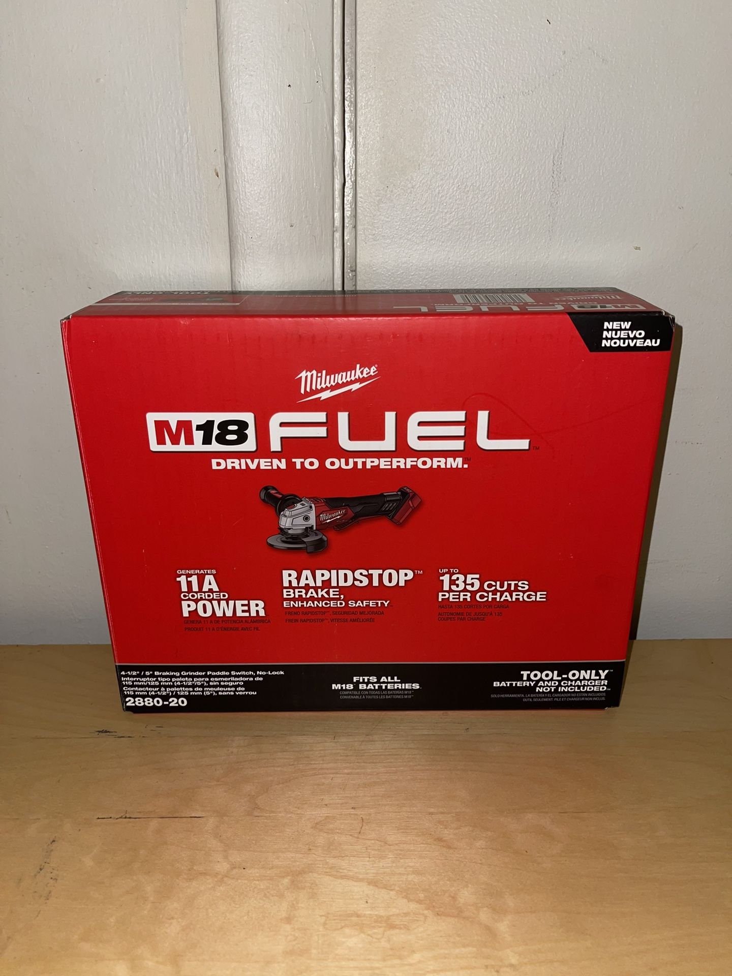 Milwaukee M18 FUEL 4-1/2 in./5 in. Grinder w/Paddle Switch (NEW)