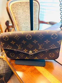 LV Monogram Felicie Pochette